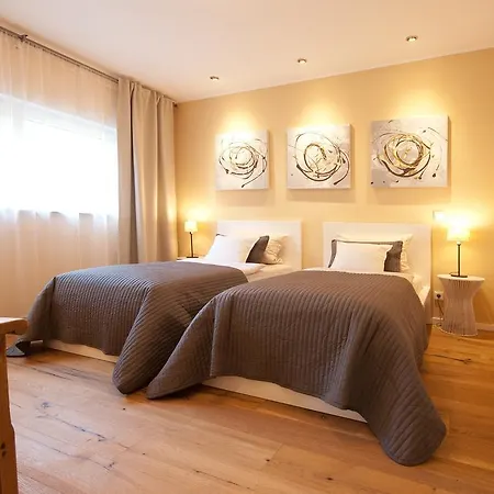Ferienhaus Apfelgarten Bollendorf